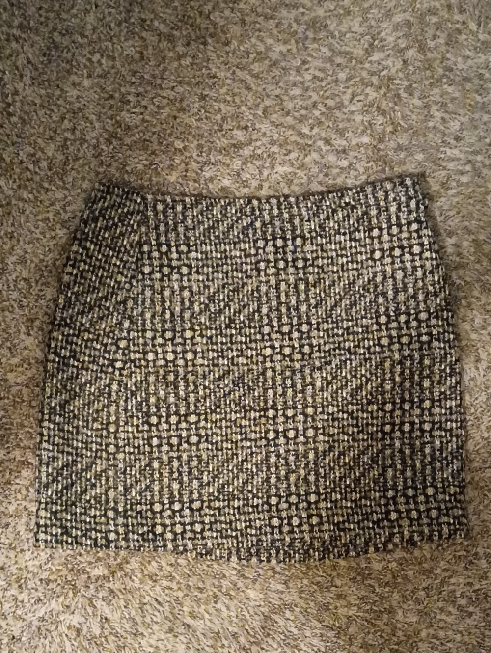 Women's Banana Republic Woven Tweed Mini Skirt in Black and Cream Sz 8